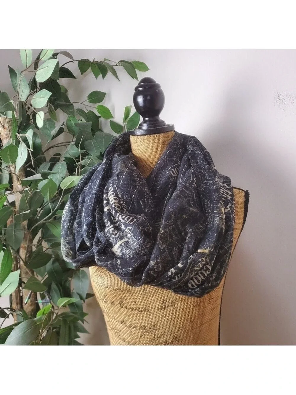 Harry Potter Infinity Scarf Marauders Map Black Gold